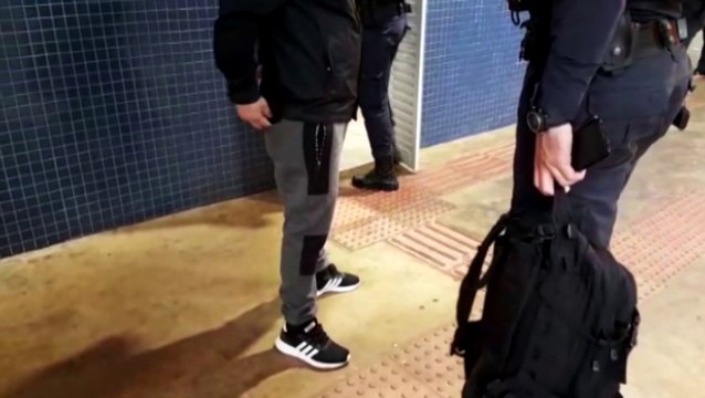 Guarda Municipal detém homem que pichava no Terminal Leste