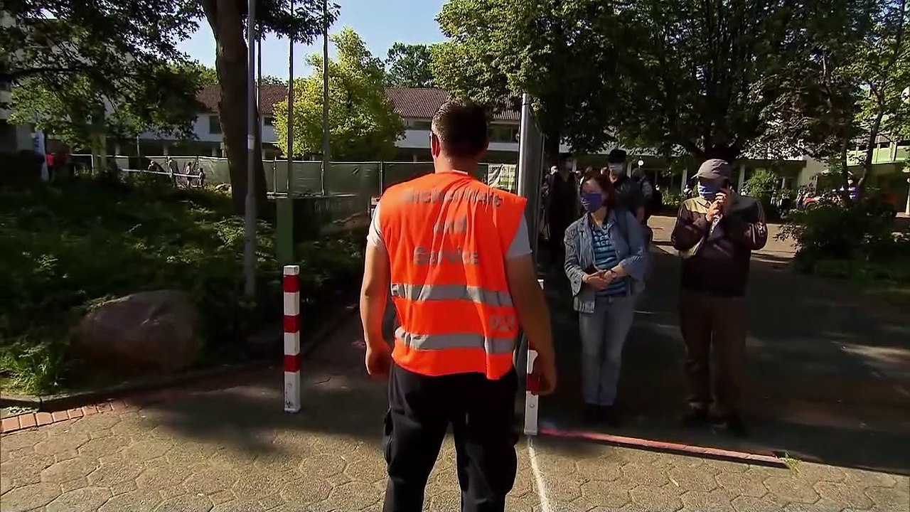 Clemens Tönnies tritt als Aufsichtsratschef von Schalke 04 zurück