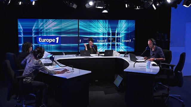 Des dirigeants de LFI, dont Mélenchon, visés par une enquête pour abus de confiance