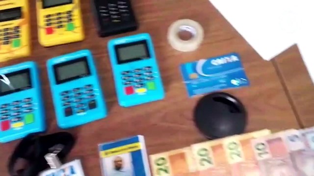 Polícia prende 4 suspeitos de golpes a clientes de bancos no ES