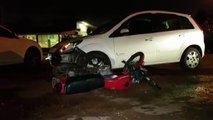 Carro e moto batem no Cascavel Velho e jovem tem lesão grave