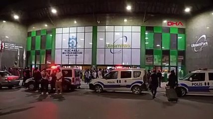 Asker uğurlamada sosyal mesafe unutuldu