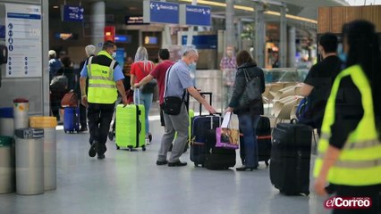 Télécharger la video: Los 27 paises de la UE da luz verde a la primera lista reducida de países a los que abrirán la frontera exterior de la Unión