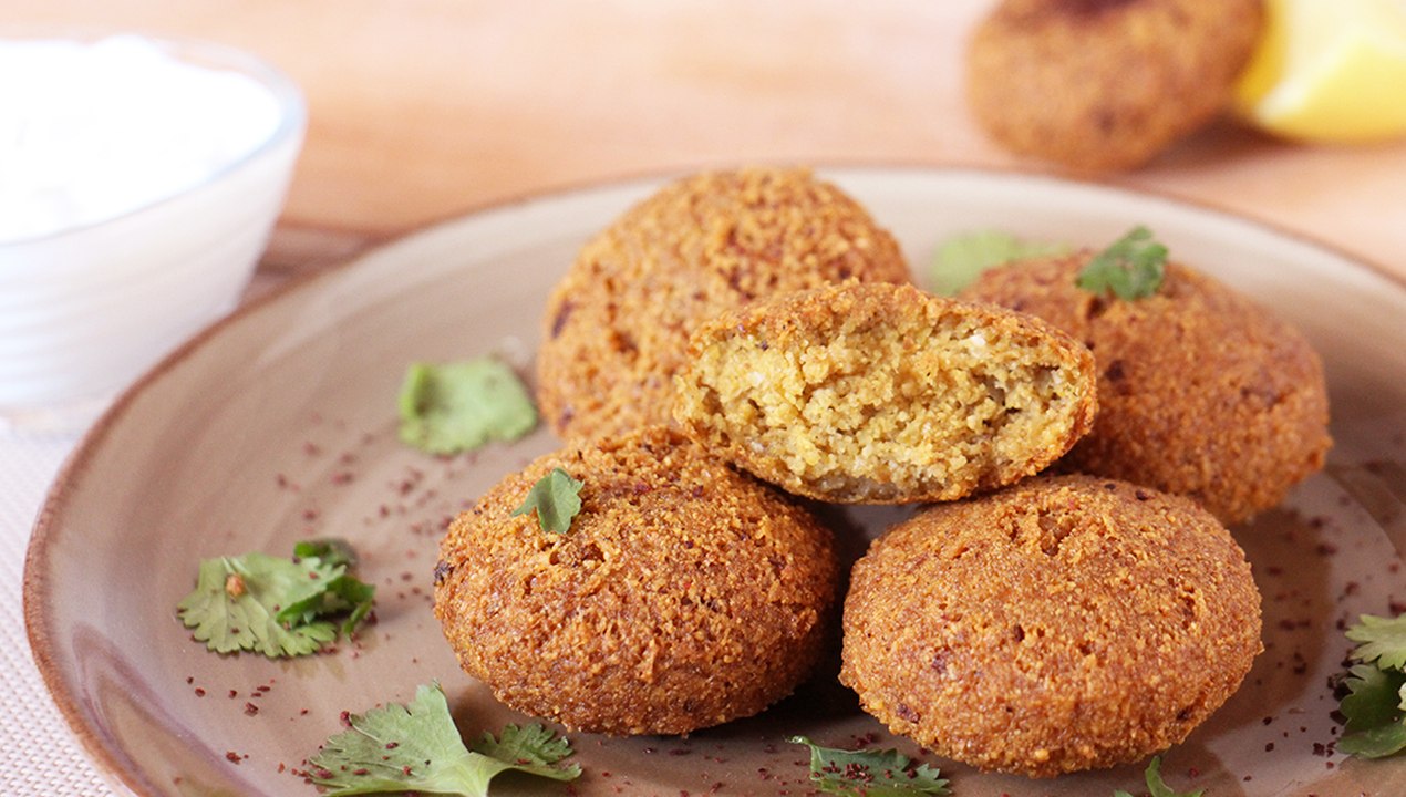 طريقة مميزة وسهلة لعمل الفلافل في المنزل