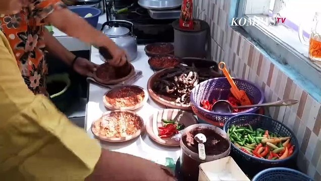 Yummy! Lezat dan Nikmat Pecak Belut Goreng