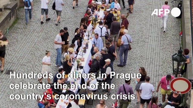 Prague holds giant 'farewell' dinner to mark end of coronavirus in the country