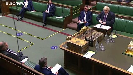 Миллионам гонконгцев станет проще получить британский вид на жительство