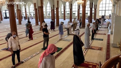 (فيديو) الإمارات تعيد فتح مساجدها: "بيت الله متنفس الإنسان"