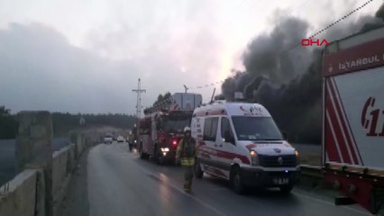 Başakşehir’de bant üretimi yapan fabrikada yangın