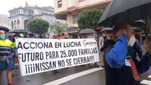 Inicio de la manifestación de los trabajadores de Nissan en Santander