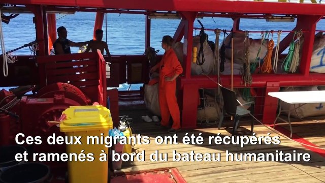 Désespérés, deux migrants se jettent à l'eau de l'Ocean Viking, bloqué en Méditerranée