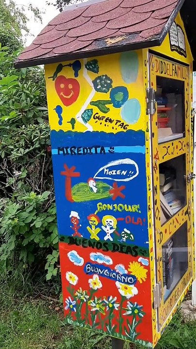 Corona Tag 105 Besuch bei der Bushaltestelle  * Passfotos mit Yany