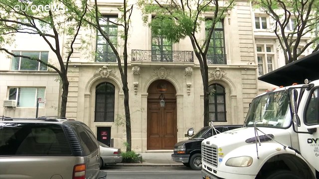 Arrestata Ghislaine Maxwell: procurava schiave sessuali minorenni a Epstein