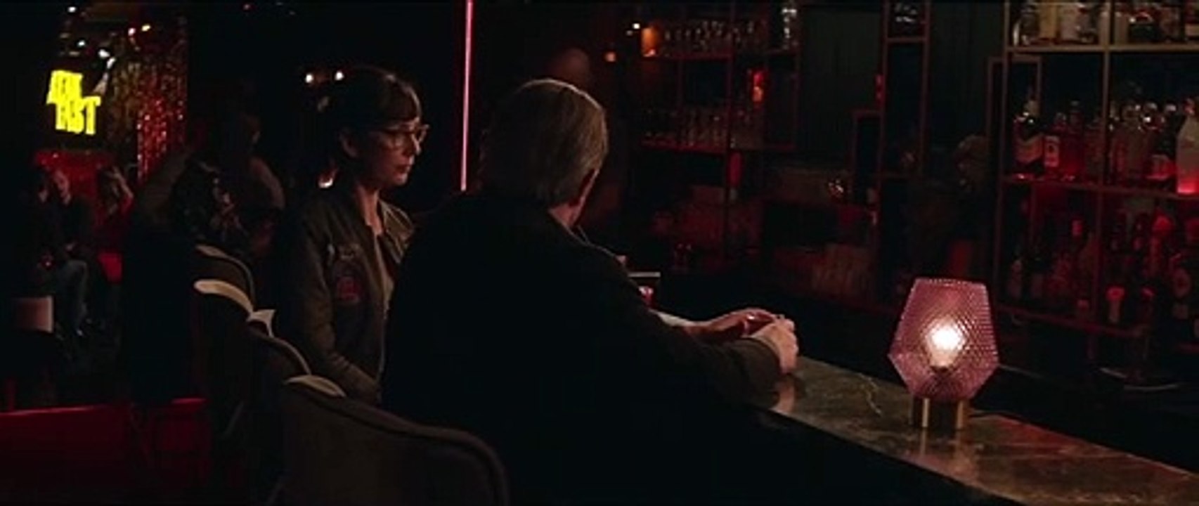 Éléonore Film - J'adore boire c'est comme ça.