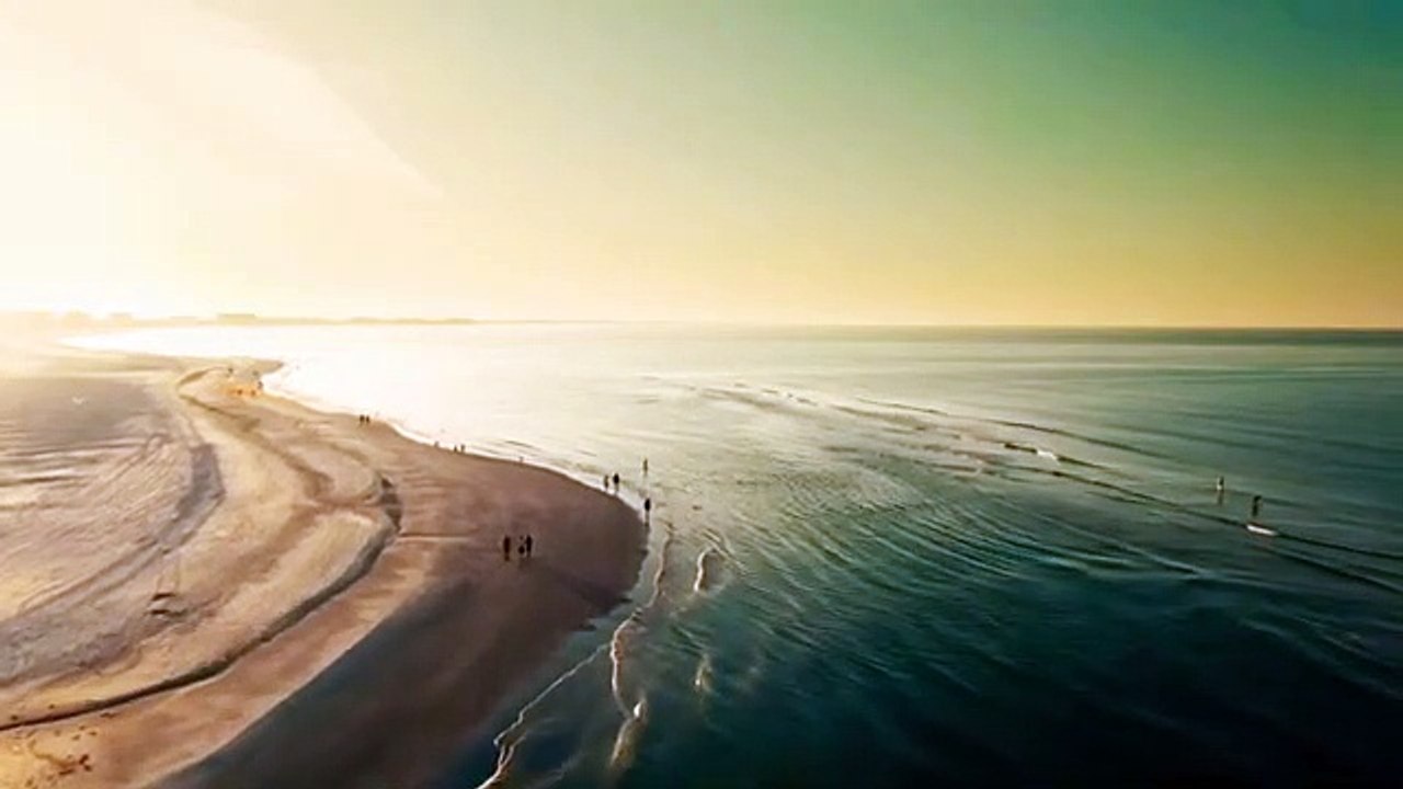 RELAXING PARADISE WITH MUSIC