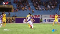 Highlights - Hà Nội FC - SLNA - Tuyệt phẩm sút xa nhấn chìm ĐKVĐ trong ngày sinh nhật - NEXT SPORTS