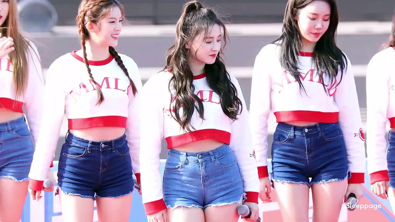 y2mate.com - [4K] 181007 모모랜드 MOMOLAND 뿜뿜 BBOOM BBOOM 낸시 NANCY @  씨름페스티벌 By Sleeppage_SaorDYcncmo_720p