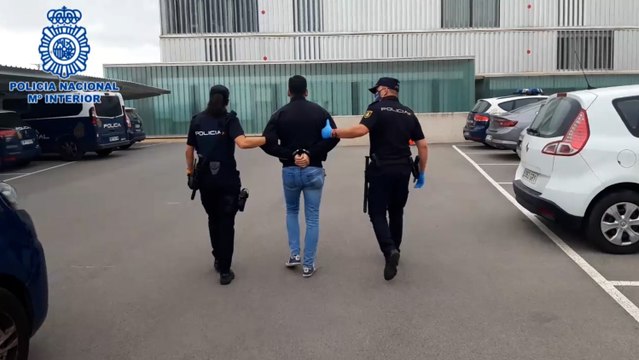 Detenidos por apropiación indebida e incumplimiento de la Ley de Extranjería