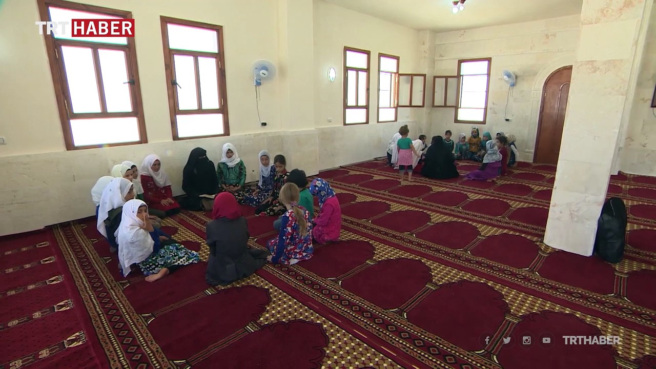 Türkiye'nin briket evleri İdliblilere umut kapıları açıyor