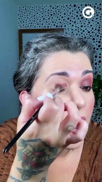 Revista AG - Beleza para Todxs - Olho fácil com sombra cremosa