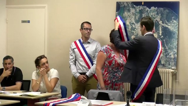 Saint-Mitre les Remparts. Conseil municipal d'installation pour Vincent Goyet