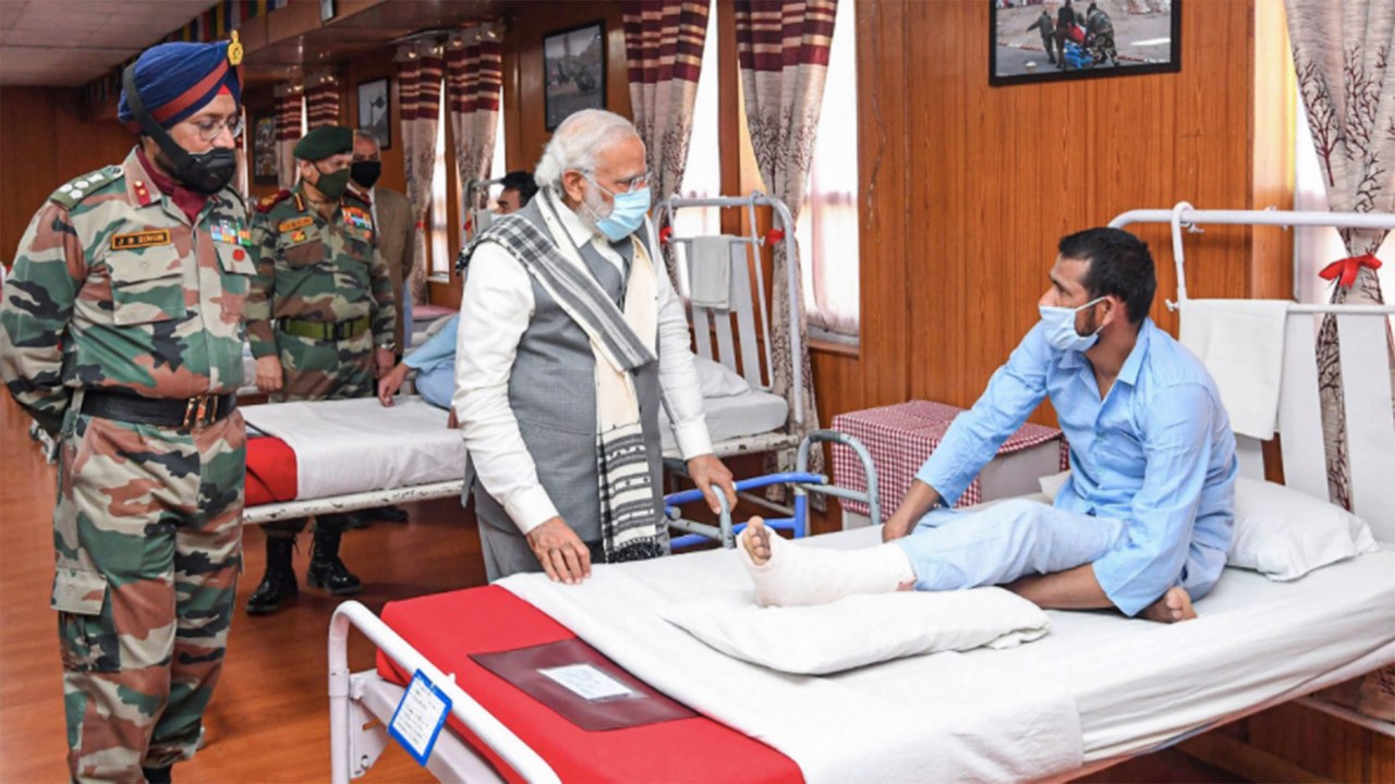 In surprise Ladakh visit, PM Modi boosts soldiers' morale