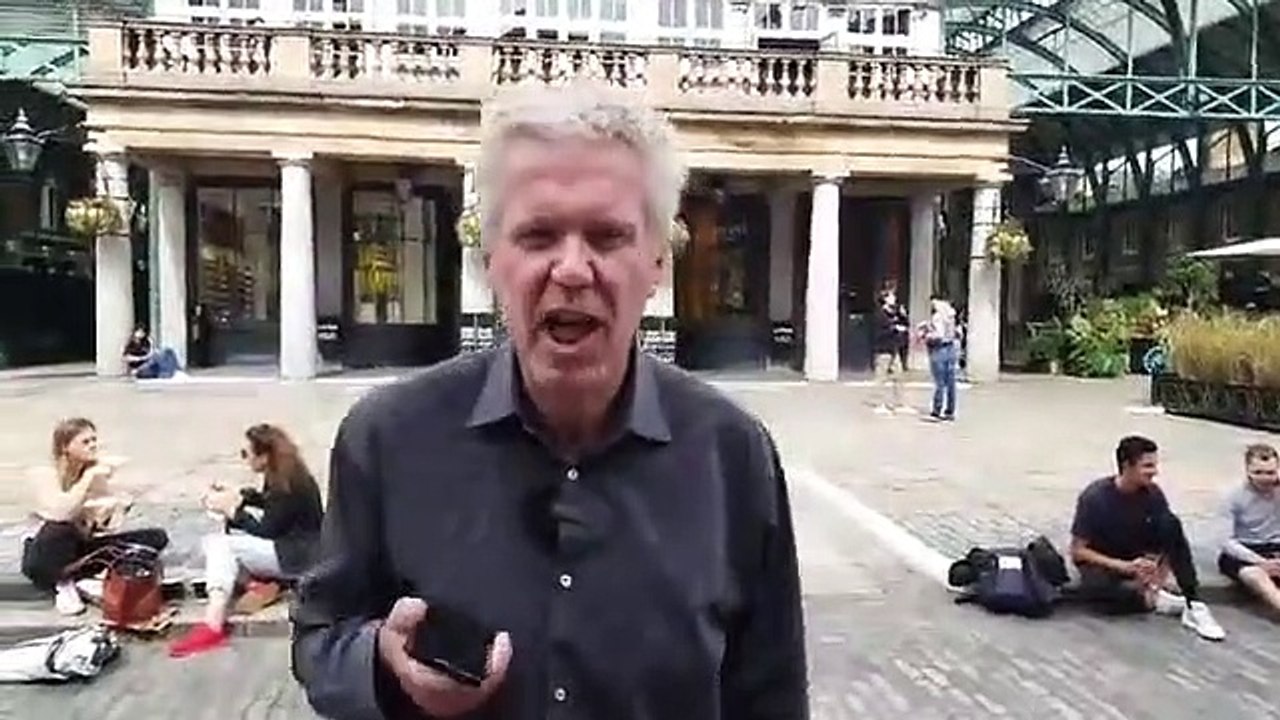 KTT Legacy & GSI proudly presents Andrew Eborn & RJ Gibb celebrating Bee Gees busking in Covent Garden