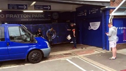 Pompey vs Oxford - Fans