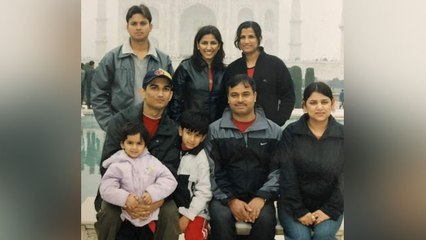 Sushant Singh Rajput की ताजमहल के सामने ये शानदार Family photo देख हो जाएंगे भावुक | FilmiBeat