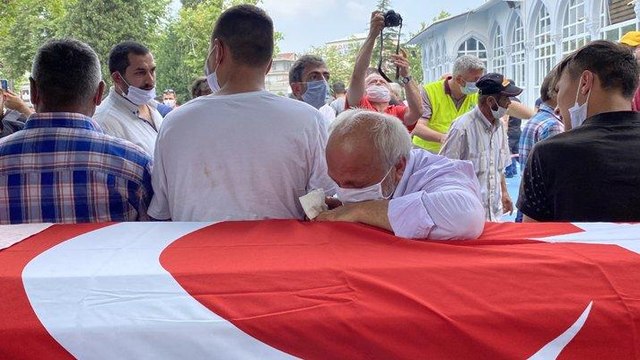 Havai fişek fabrikasındaki patlamada hayatını kaybedenlere veda