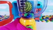 TOY CARS MICROWAVE PLAYSET AND SQUISHY TOYS _ LEARN COLORS VIDEO FOR CHILDREN