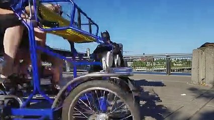 Batman chante une belle chanson