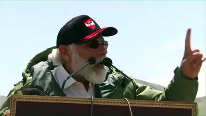 During Ladakh visit, PM Modi applauds the valour of our Jawans... Watch video!