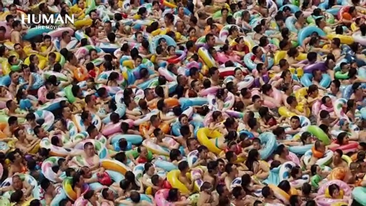 Piscine en chine... Mais où est l'eau???