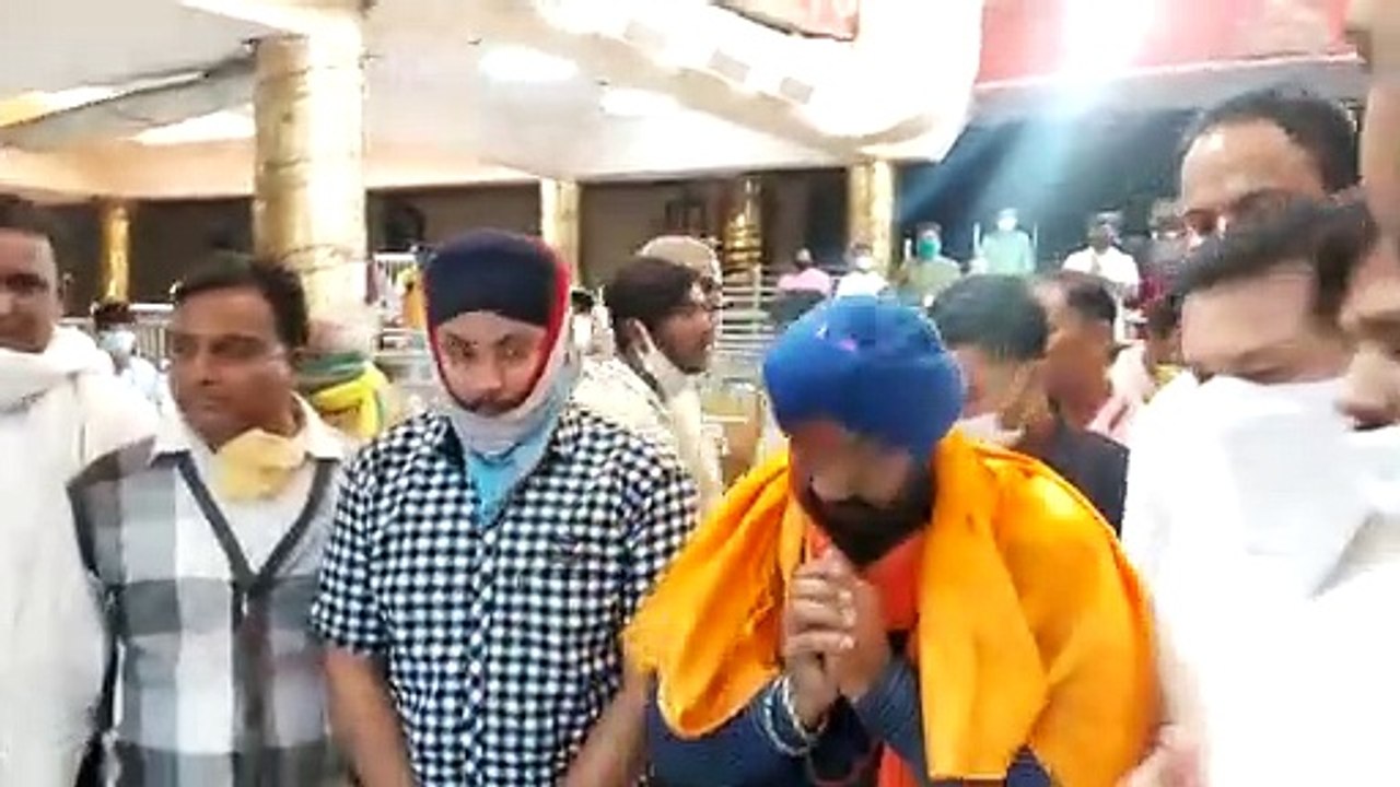 हरदीप सिंह डंग मंत्री पद की शपथ लेने के बाद पहुंचे बाबा माहाकल के दर्शन करने