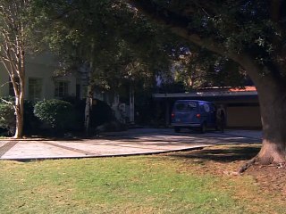 L'Espantaocells i la Sra. King 1x08(08) Les campanes [DvbRip+TvRip][TotsRucs.cat]