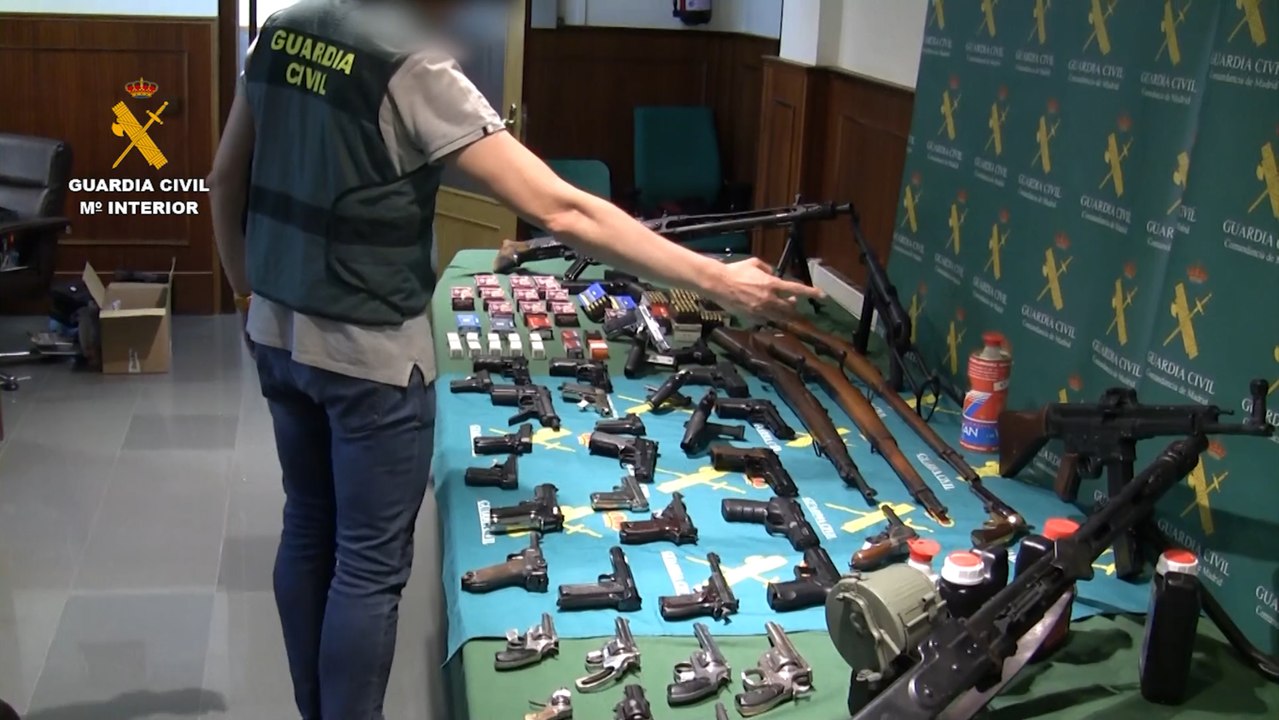 La Guardia Civil desarticula una red de tráfico de armas para el crimen organizado