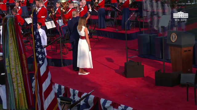 Trump compara la lucha contra los nazis con su batalla contra la extrema izquierda