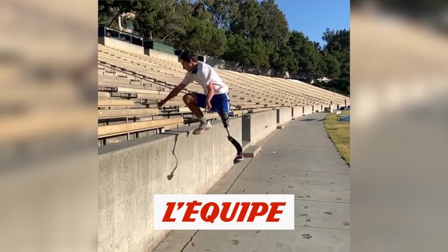 Le bond impressionnant d'un athlète paralympique - Saut en hauteur - WTF