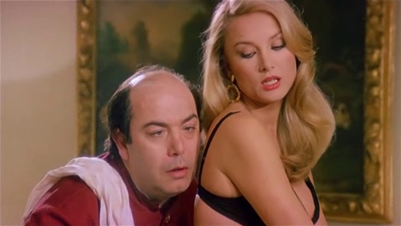 La moglie in vacanza... l'am.ante in citta'(Edwige Fenech, Barbara Bouchet) 1T