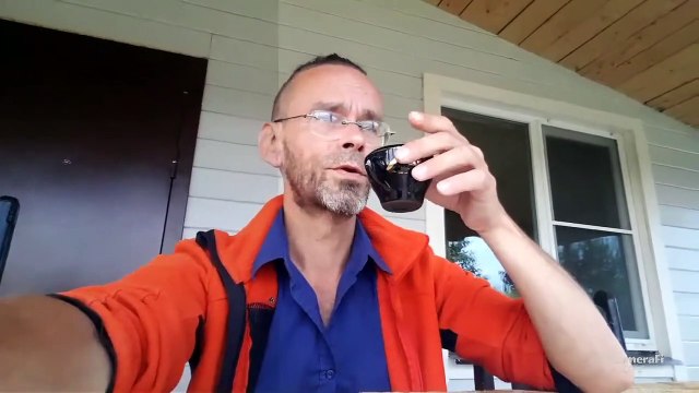 Рисую ложечкой и кофе фигуру человека. Показываю как это рисовать просто и быстро