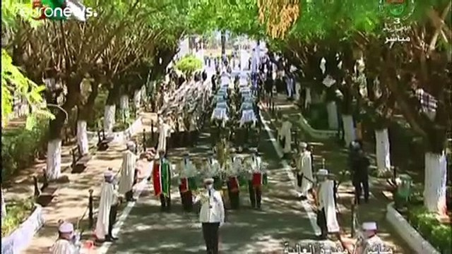 Алжир требует от Франции извинений