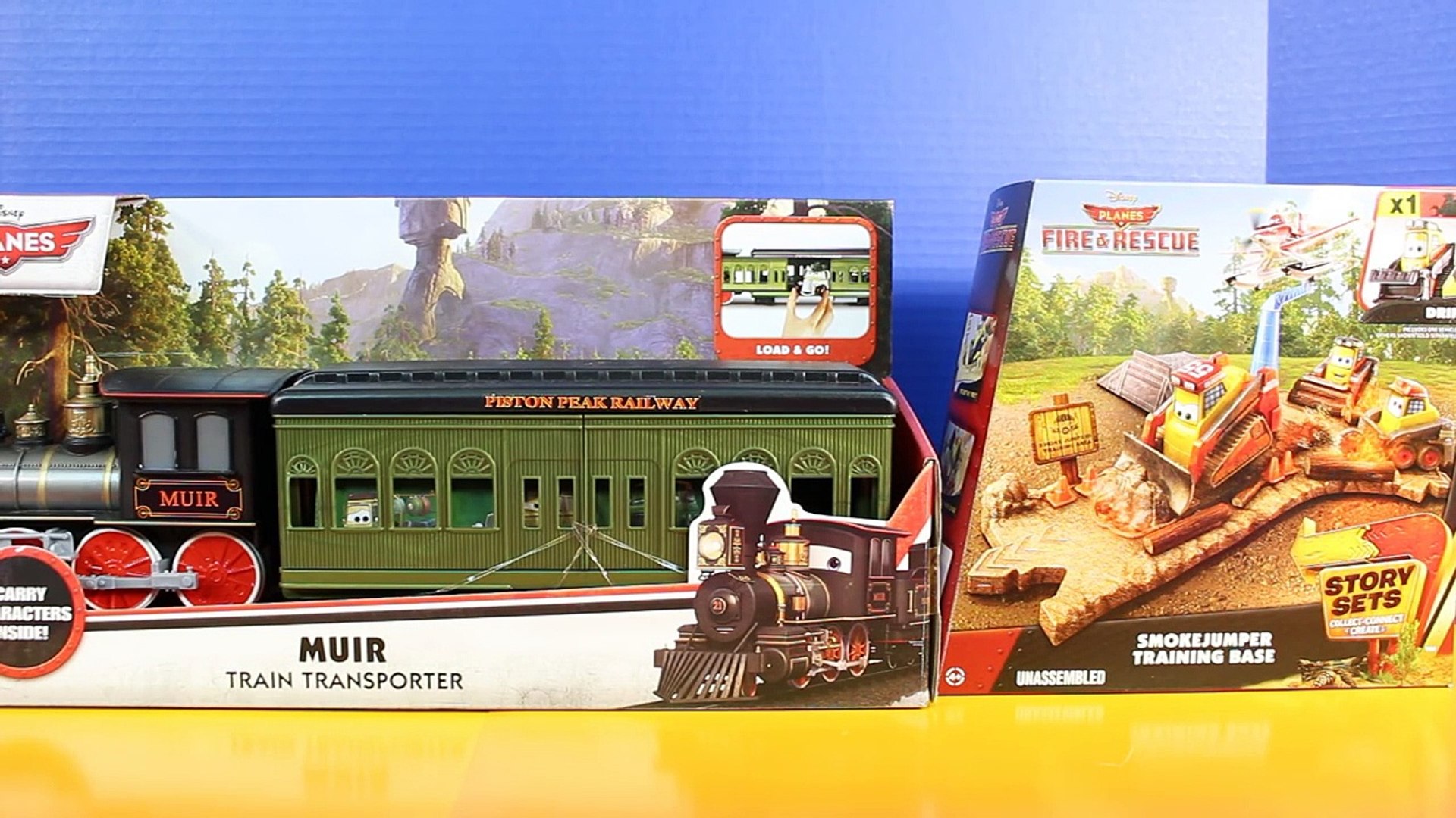 Disney Planes Muir Train Transporter Smoke Jumper Training Base With Mater Lightning McQueen