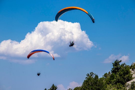 Yamaç paraşütü festivalinde görsel şölen