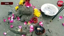 मां गंगा के तट पर श्रद्धा की डुबकी और सत्यनारायण भगवान की पूजा