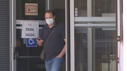 En cuarentena cuatro funcionarios valencianos tras dar positivo por COVID-19 una compañera