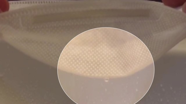 '물샘 현상' 침방울 차단 마스크 생산 중단... 제품 회수 / YTN