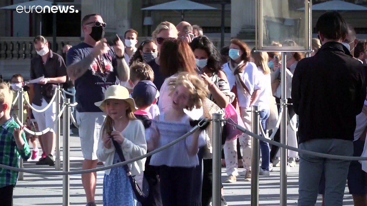 Louvre: Mit Mundschutz wieder zu Mona Lisa