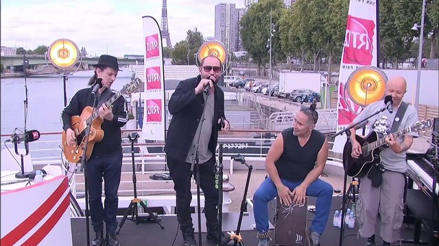 Tryo interprète L'hymne de nos campagnes en live dans #LeDriveRTL2 (03/07/20)