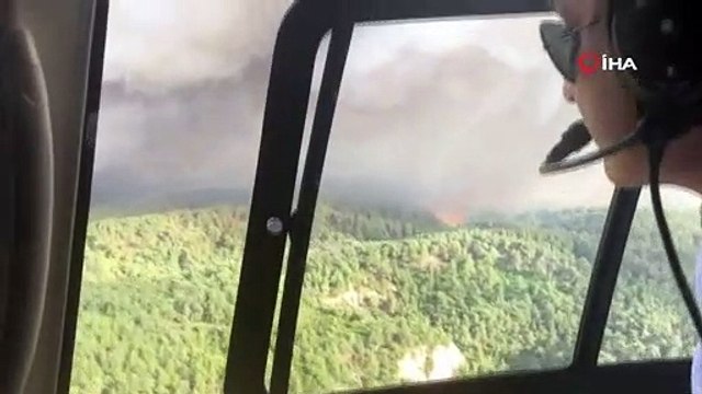 Çanakkale alev alev yanıyor Bakan Pakdemirli söndürme çalışmalarını havadan izledi